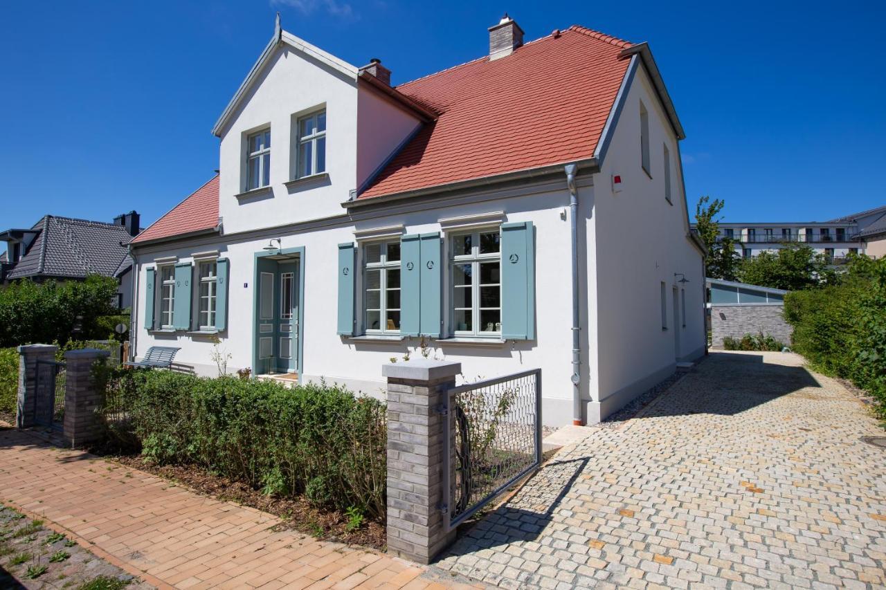 Kapitaenshaus Luv & Lee Vila Wustrow  Exterior foto